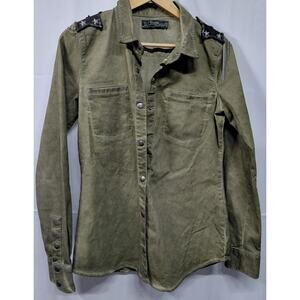 Tex Denim Olive Button-Up Shirt with Star Accents Solid Women Size M